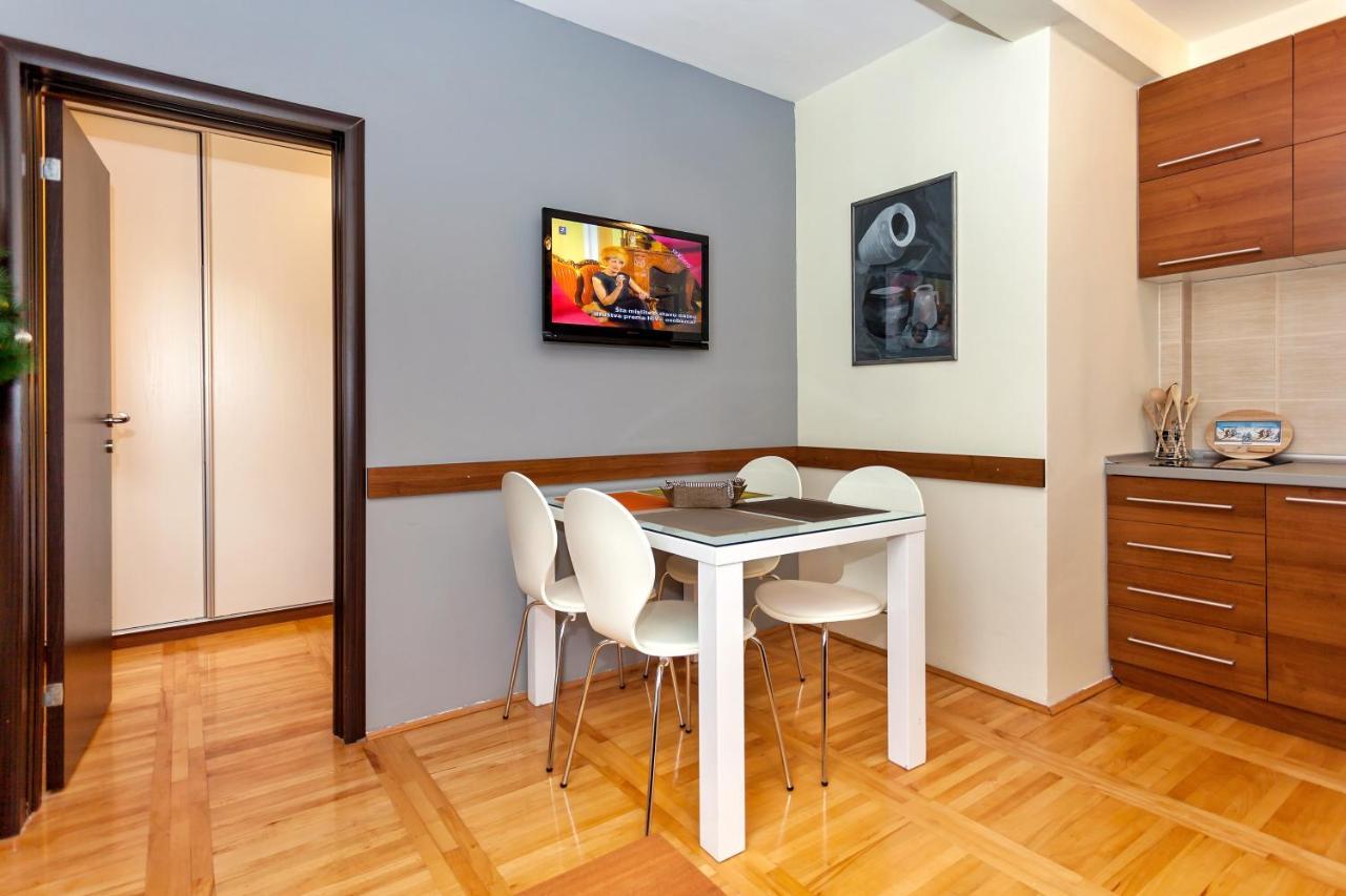 Appartement Hostgost At Kraljevi Cardaci à Kopaonik Extérieur photo